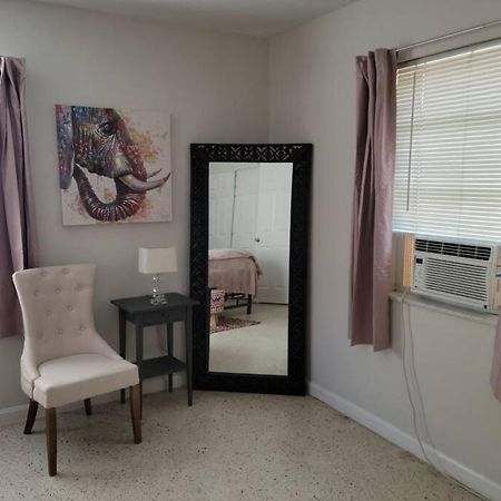 Cozy 1 Bedroom In Downtown 델레이비치 외부 사진